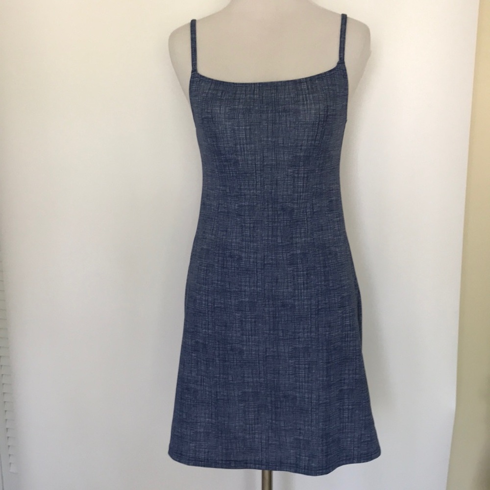 BEACH DRESS COVER UP.